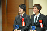 左から伊藤氏,川田氏