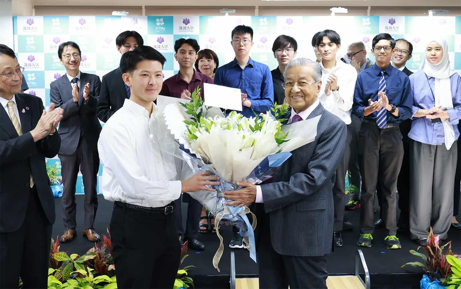 Former Prime Minister of Malaysia Tun Dr. Mahathir Visits the University of Tsukuba, Malaysia (UTMy)