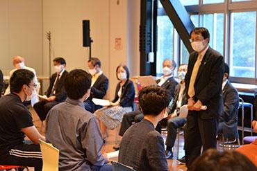 Roundtable Meeting between the President and Members of the Student Representative Conference (Zendaikai)