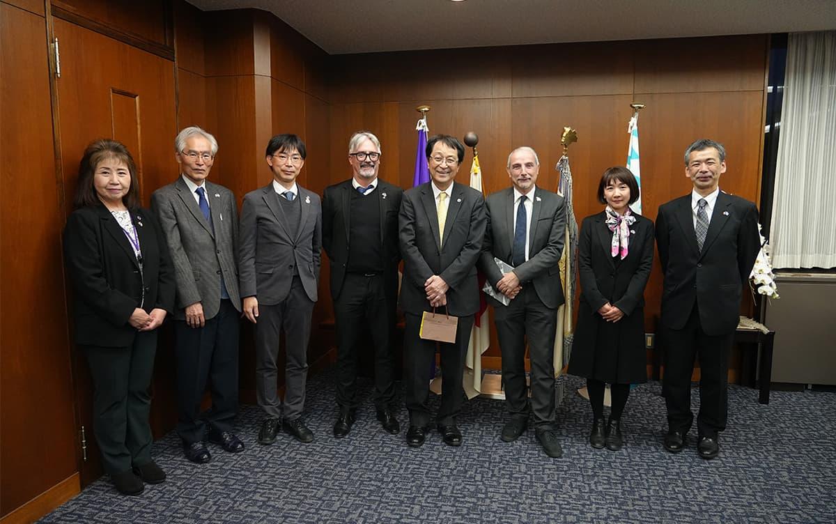 フランス国立科学研究機構(CNRS)の代表団が永田学長を訪問