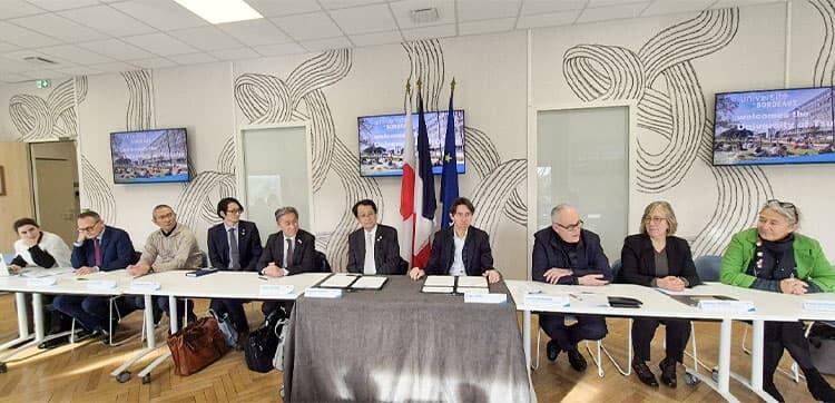 交流の様子の写真 or 写真